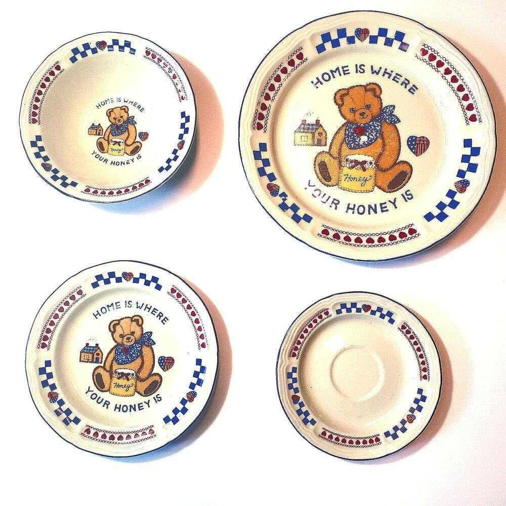 Cecil Saydah Home Is Where Your Honey Is Bear 15 Piece China Set Vintage